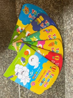 Tập tô màu sticker - 6